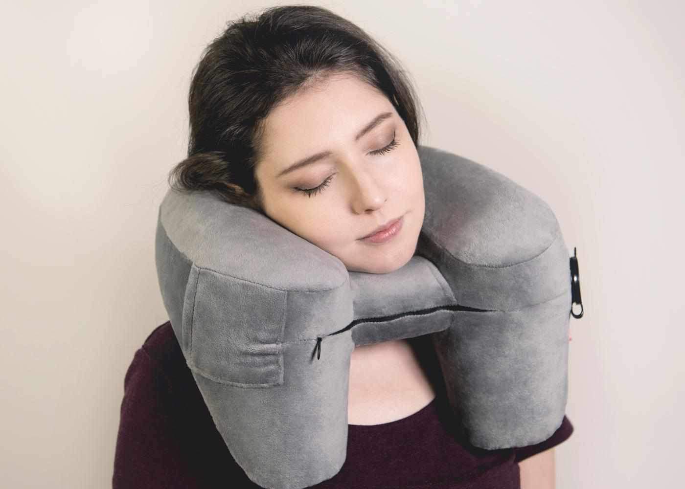 Manta Travel Pillow